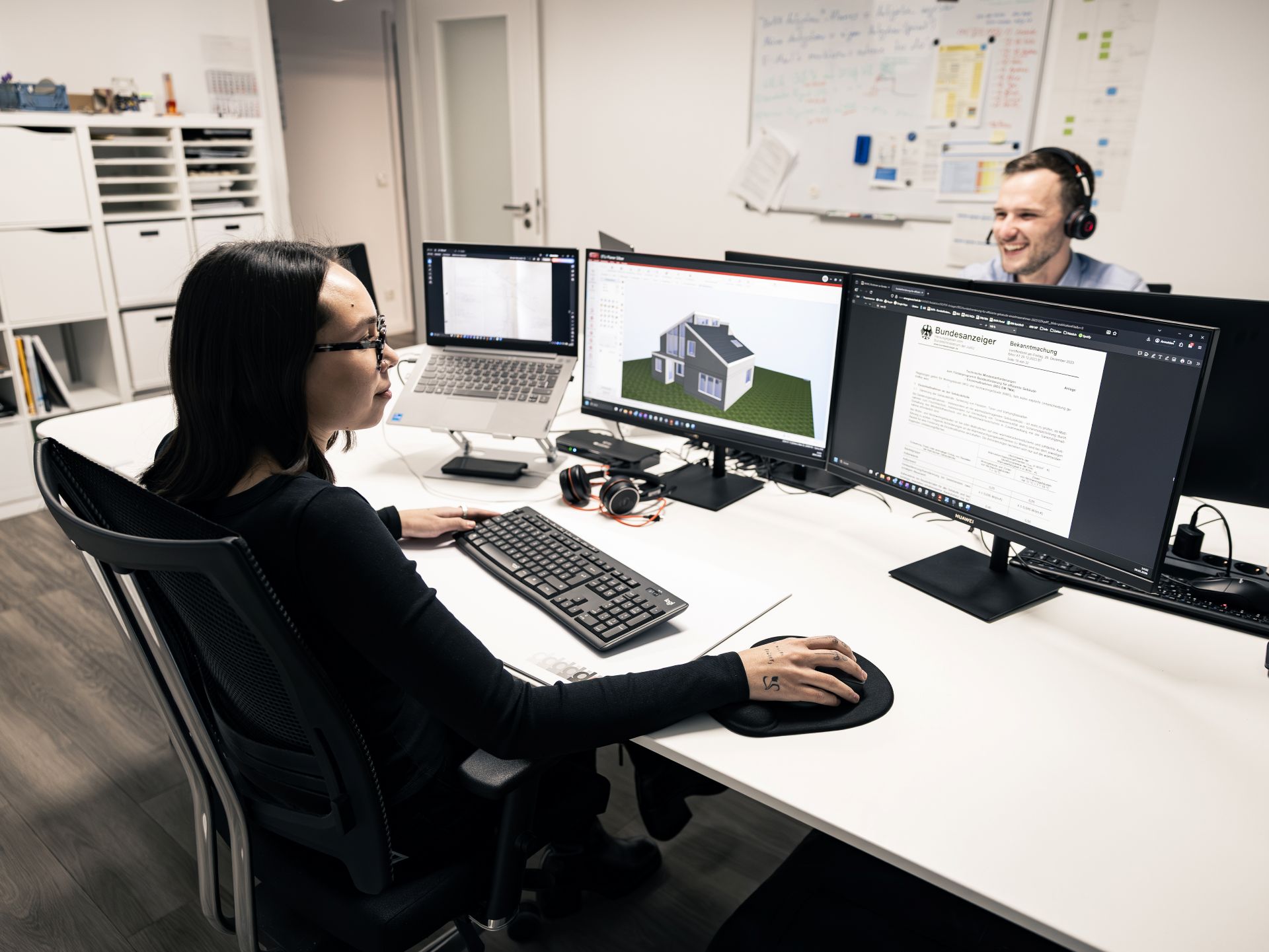 Energieberatung Hamburg bei der Arbeit